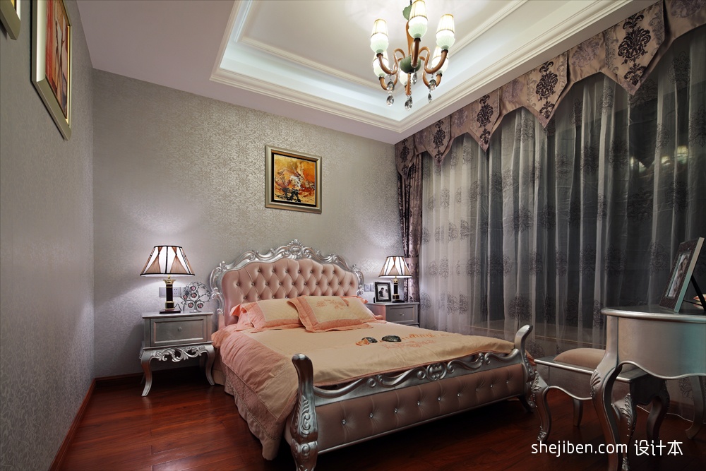 女孩房飄窗壁紙主臥室吊頂裝修效果圖