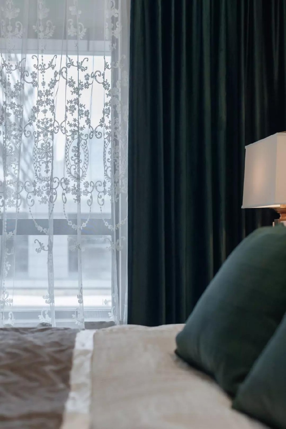 現代簡約三居，巧用電視墻擴收納！11390072