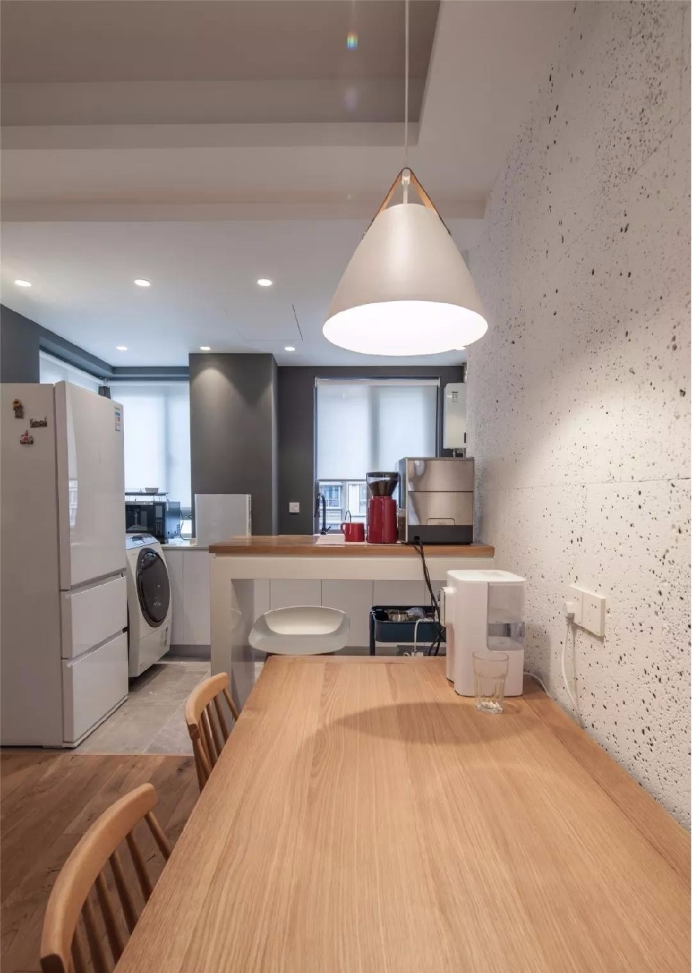 88㎡現代舒適，鞋柜+電視墻，實用大氣12086419