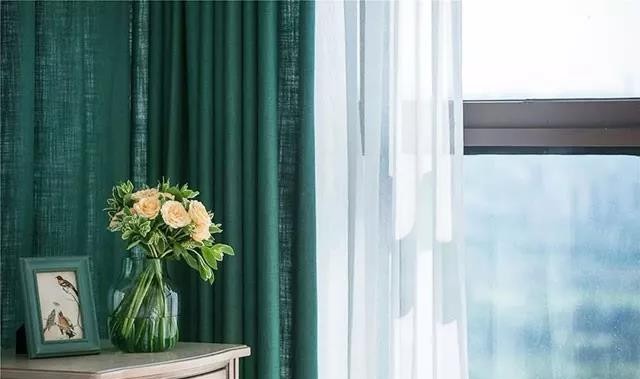 88平美式二居室，尤其是走廊盡頭的收納柜12831096