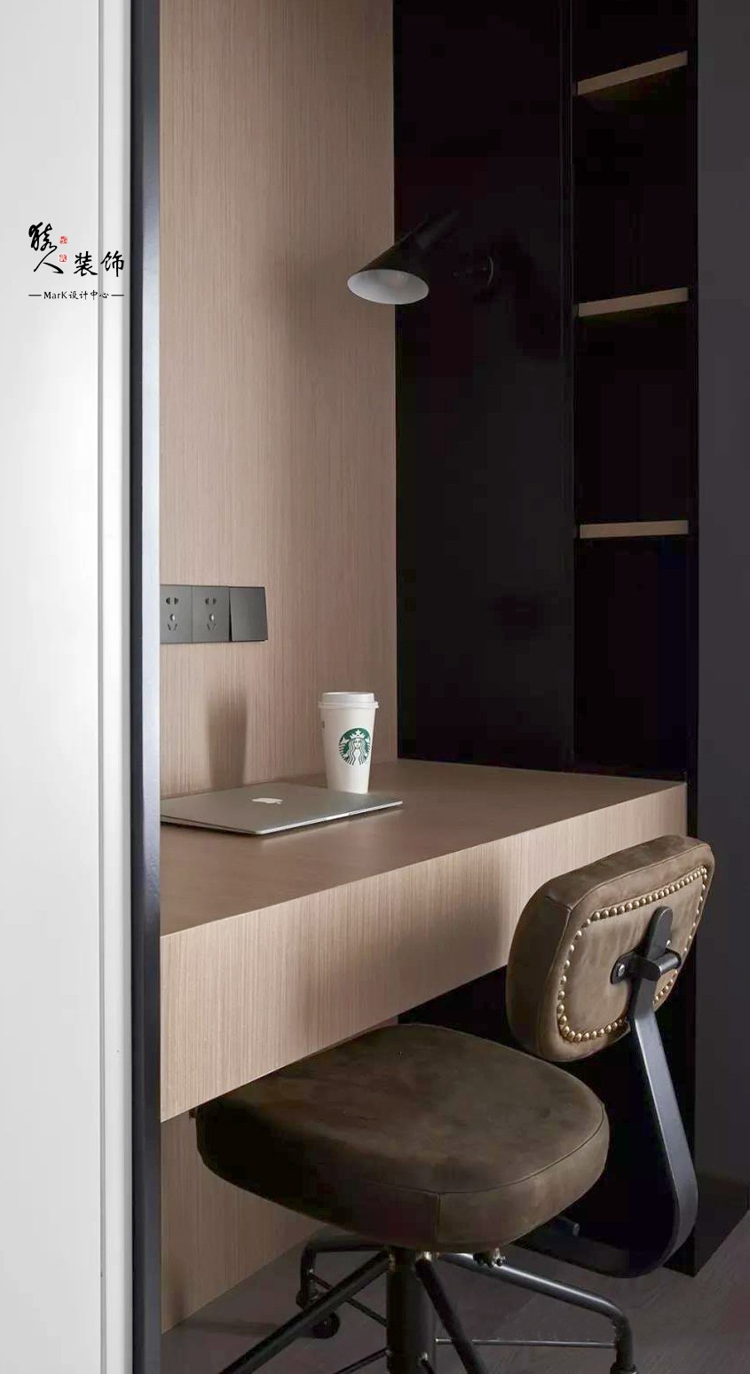 150平黑白灰木極簡風 陽臺做成榻榻米14452438