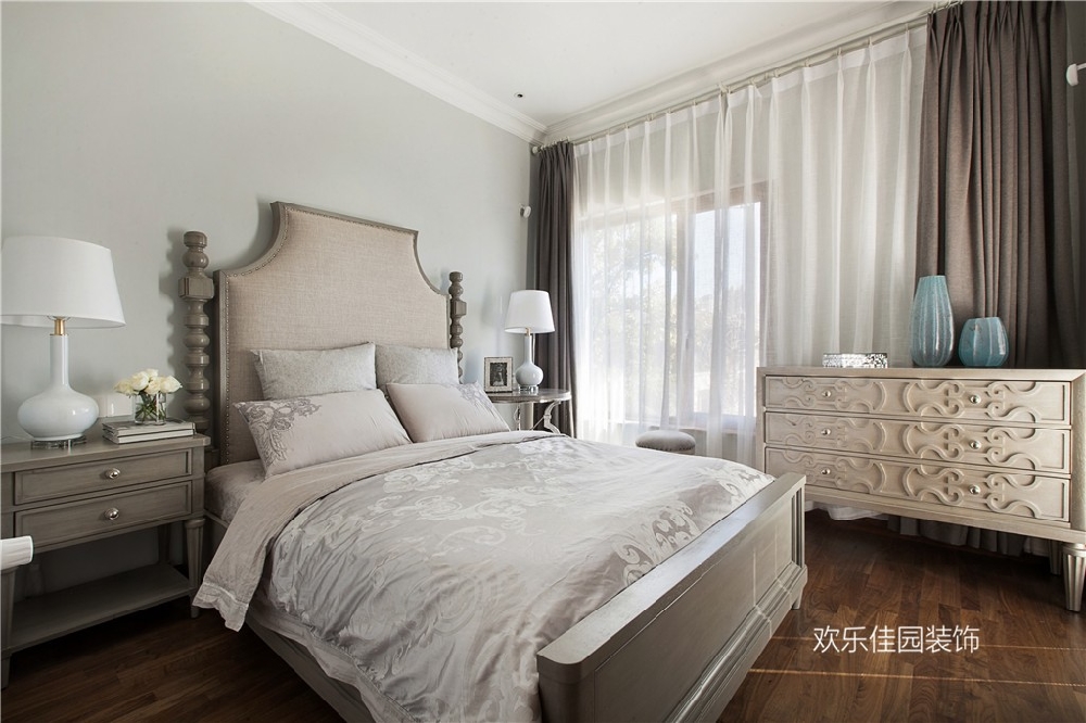 550平別墅，一層美式一層中式15092023