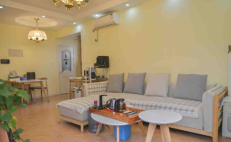 81平兩室一廳簡約家裝