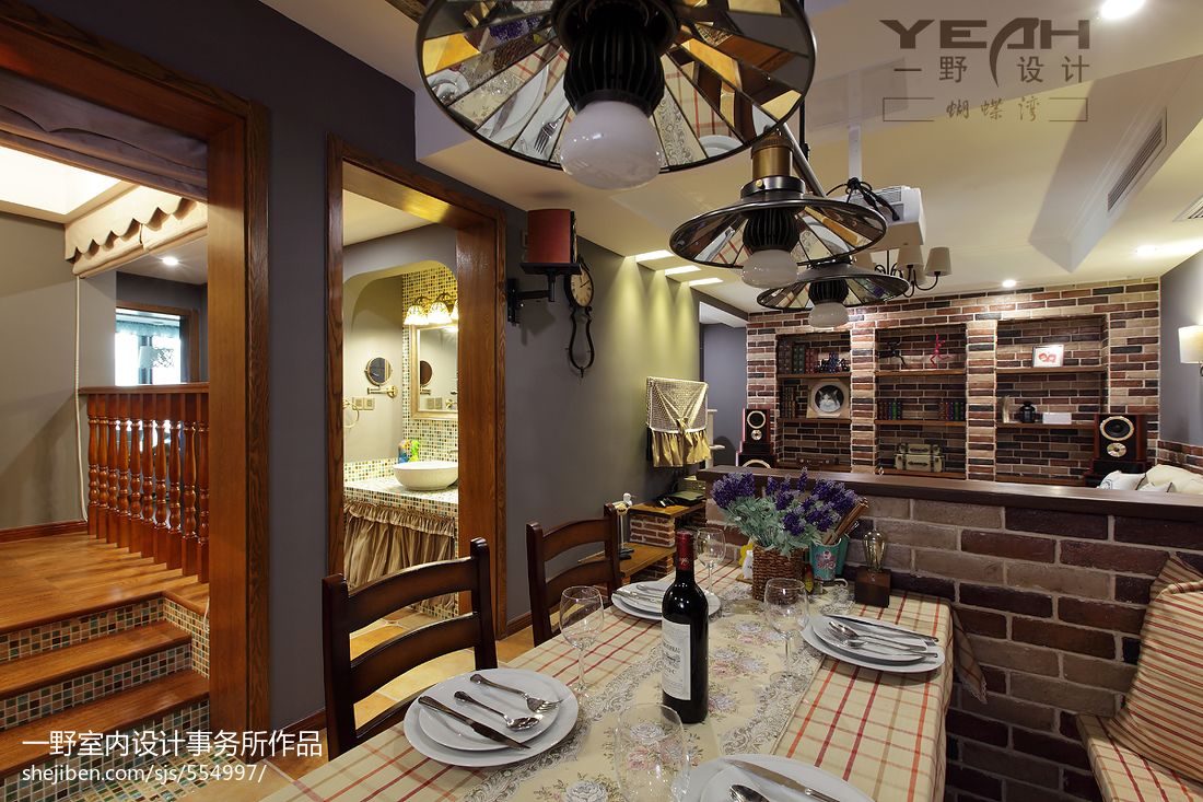 美式鄉村風格餐廳隔斷裝修效果圖