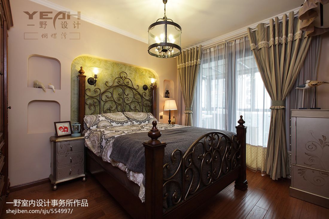 美式鄉村風格臥室窗簾裝修效果圖