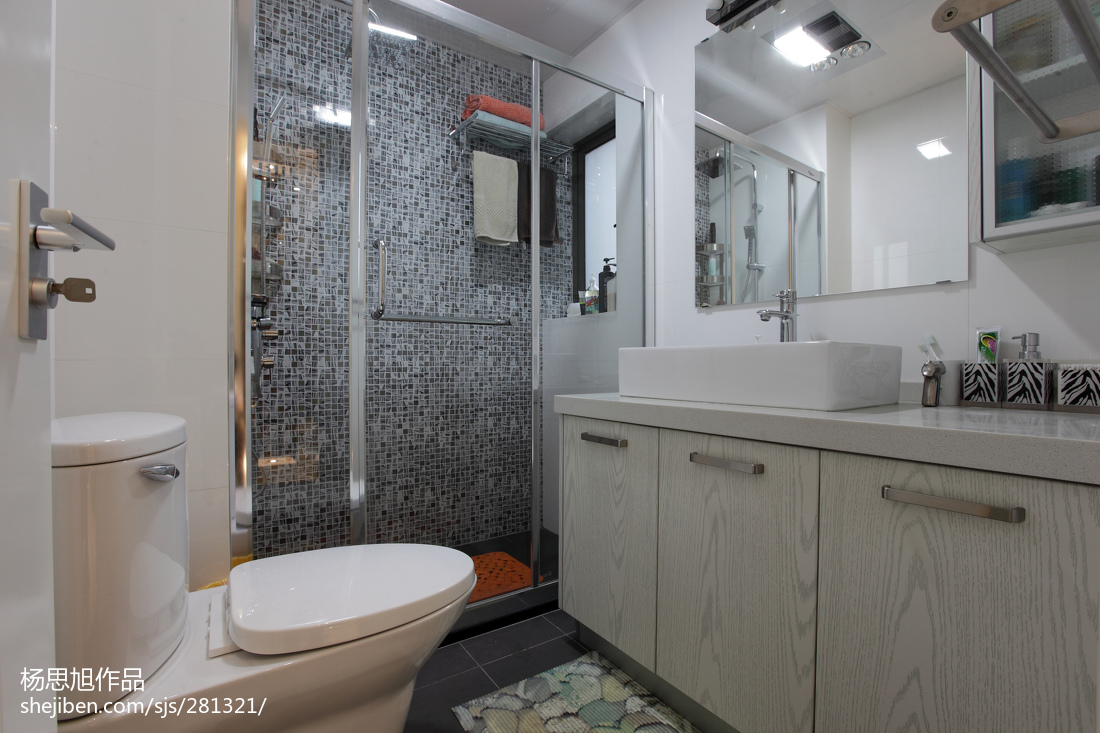 現代風格衛生間隔斷裝修圖賞析