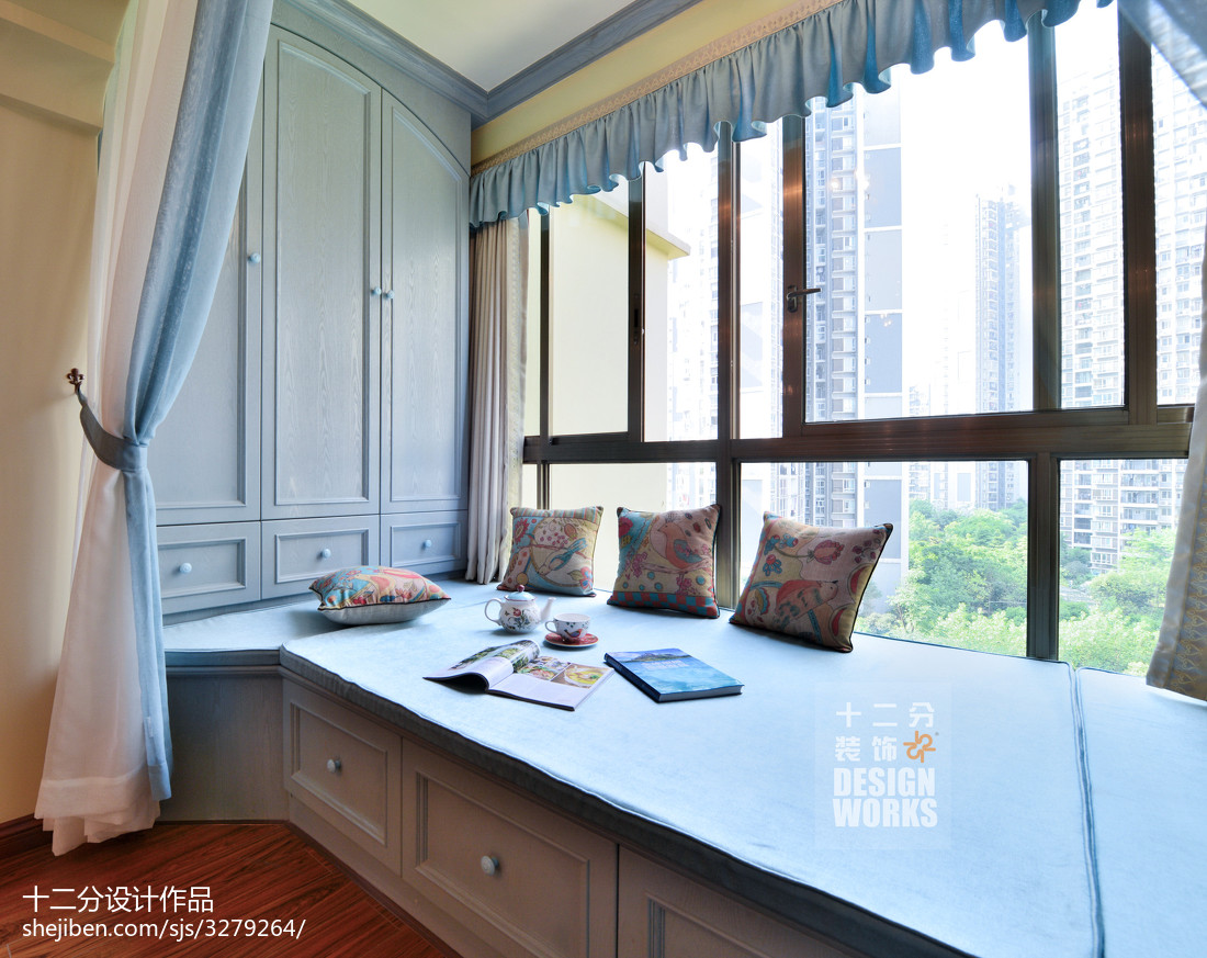 田園臥室飄窗裝飾裝修設計效果圖大全