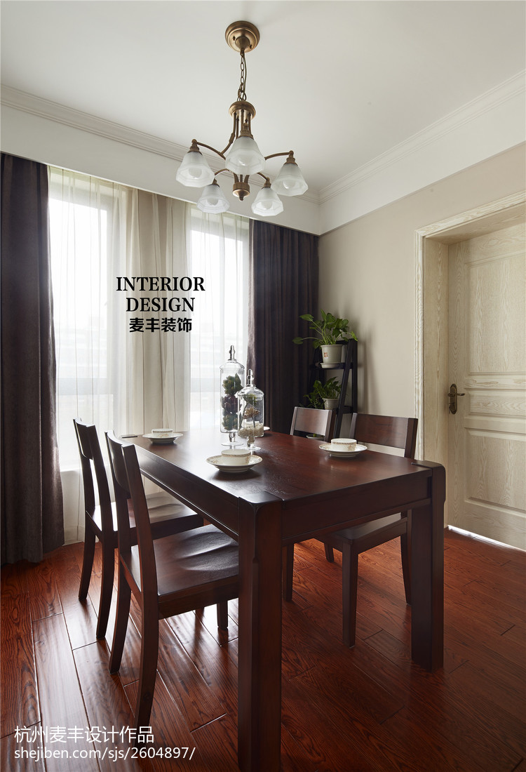 簡約美式餐廳窗簾效果圖大全