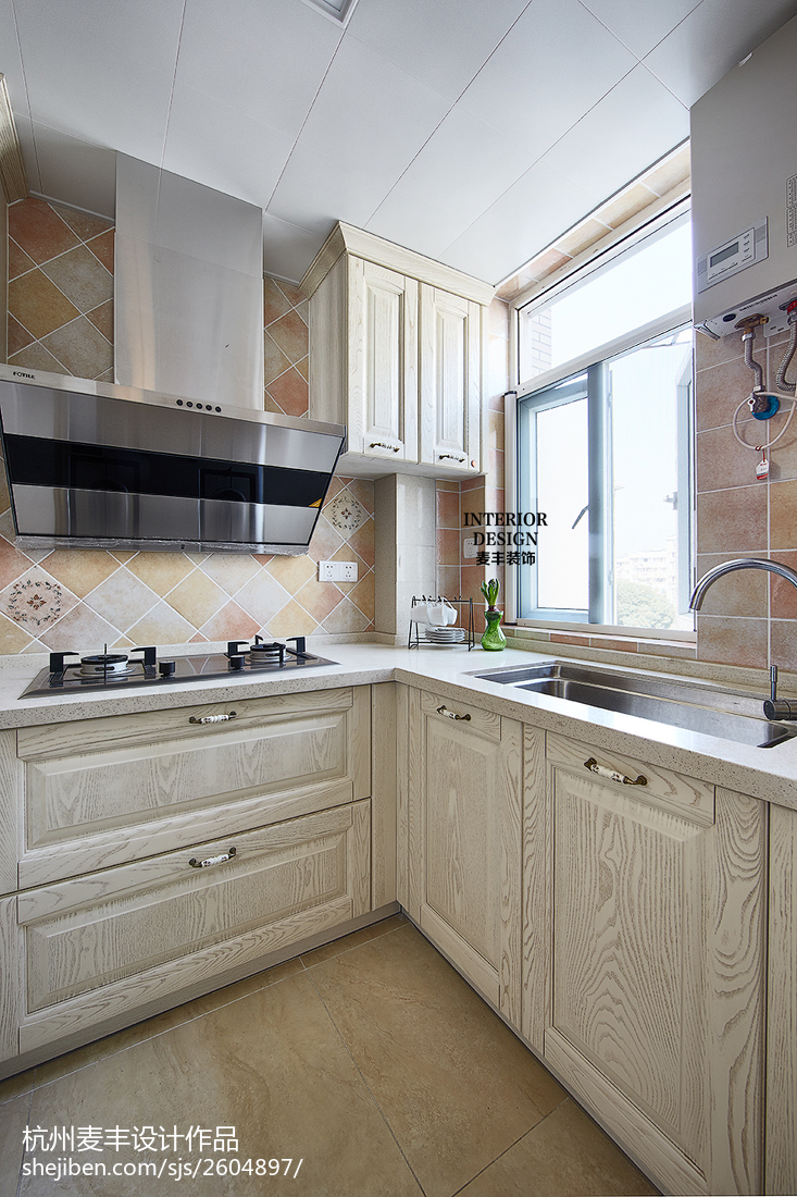 簡約美式廚房窗戶裝修效果圖欣賞