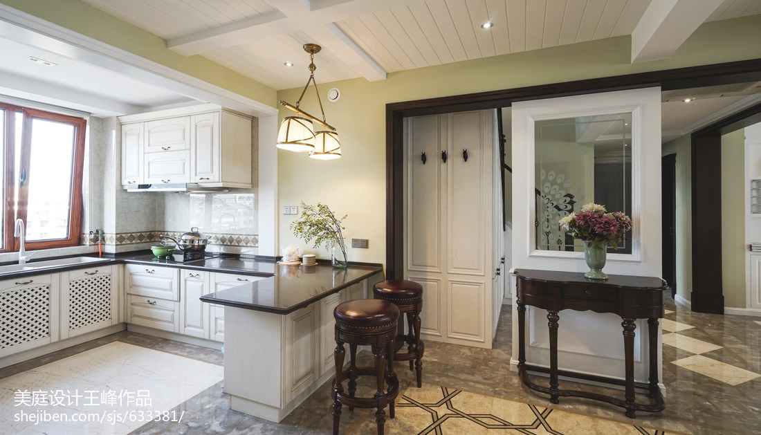 美式田園風格開放式吧臺設計