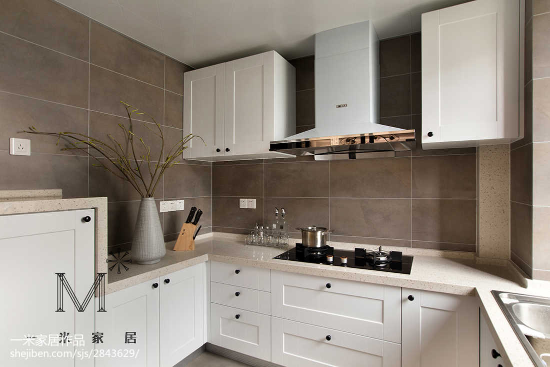 現代輕禪風櫥柜裝修