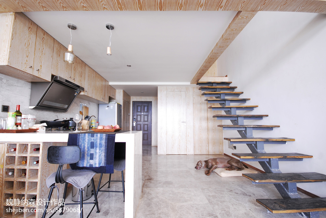 混搭風格復式樓梯裝修案例