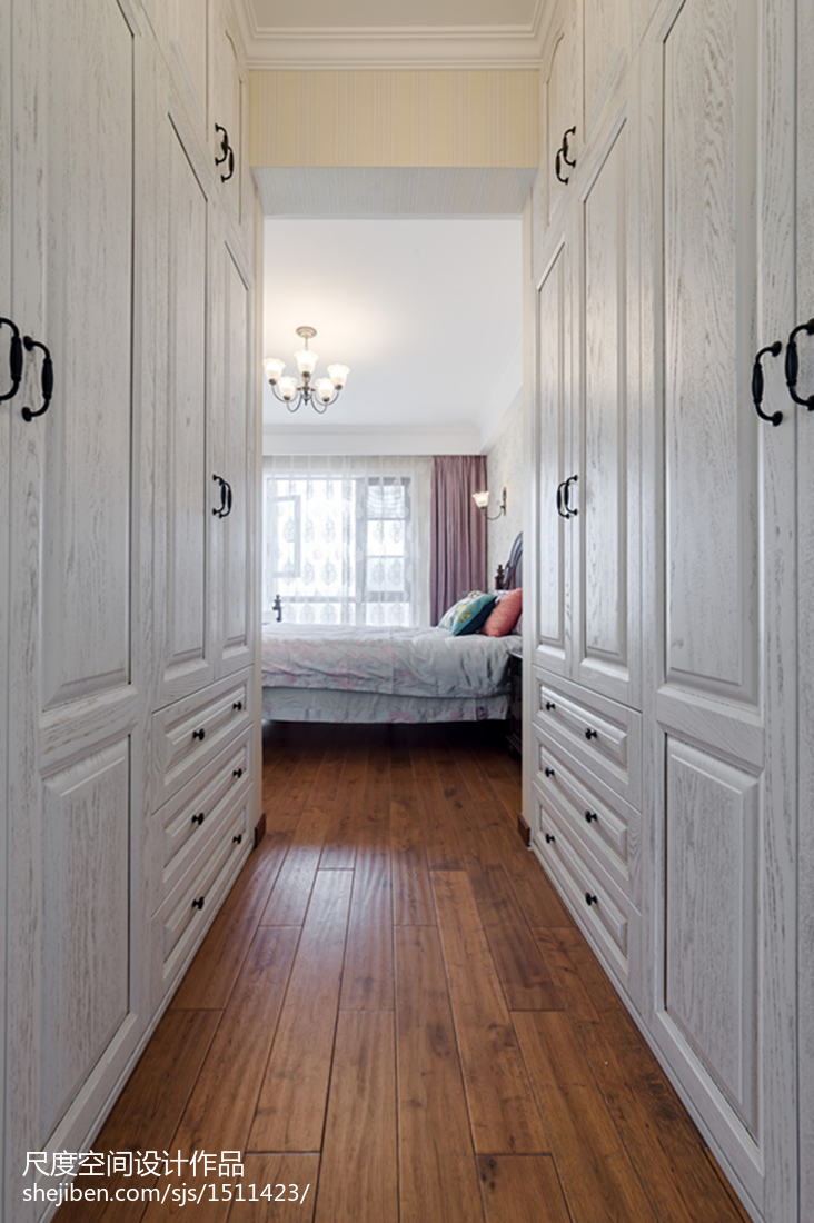 美式家居衣柜效果圖