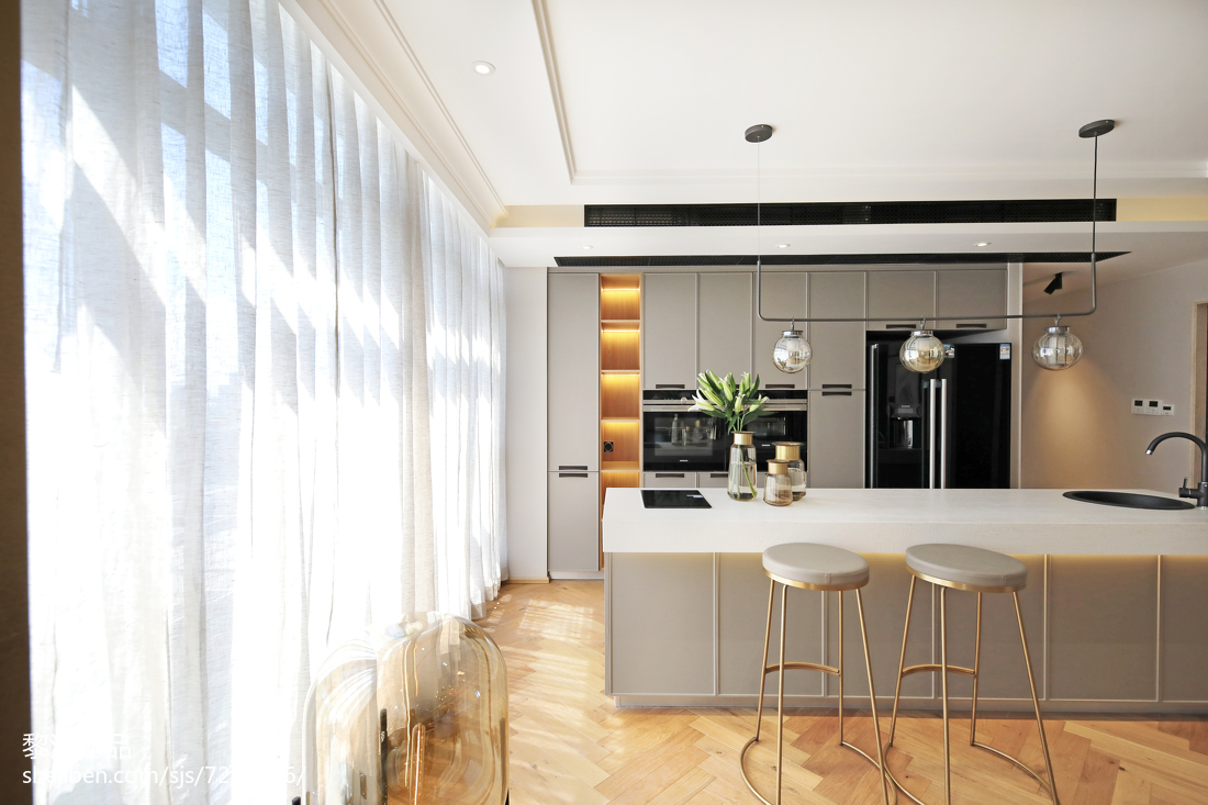 寬敞北歐三居吧臺設計效果圖片