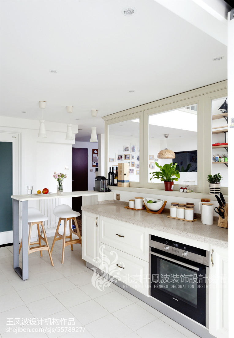 日式簡約二居櫥柜設計圖片