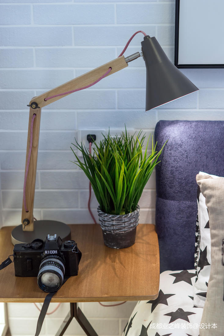 質樸39平現代小戶型臥室實景圖