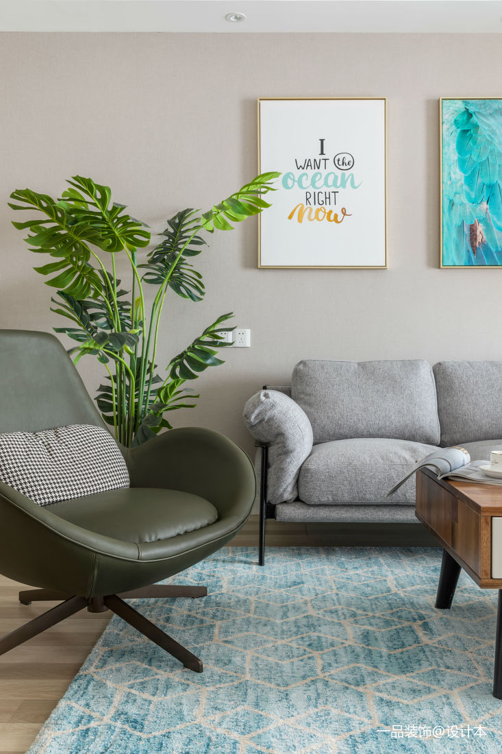 質樸96平歐式三居客廳裝修美圖