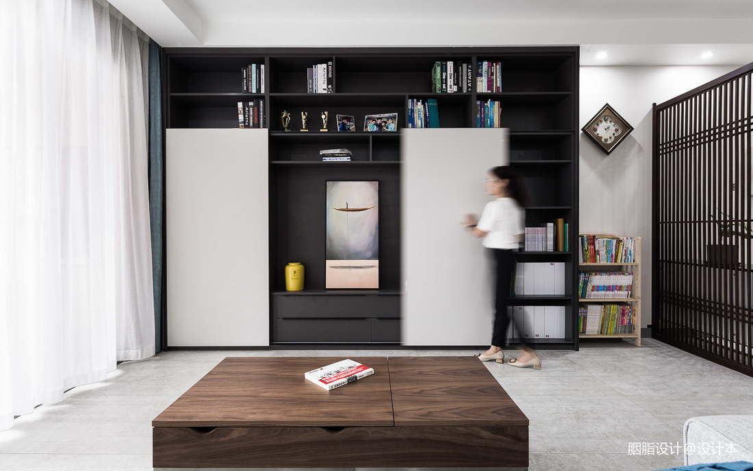 李周·宅現代客廳儲物柜設計