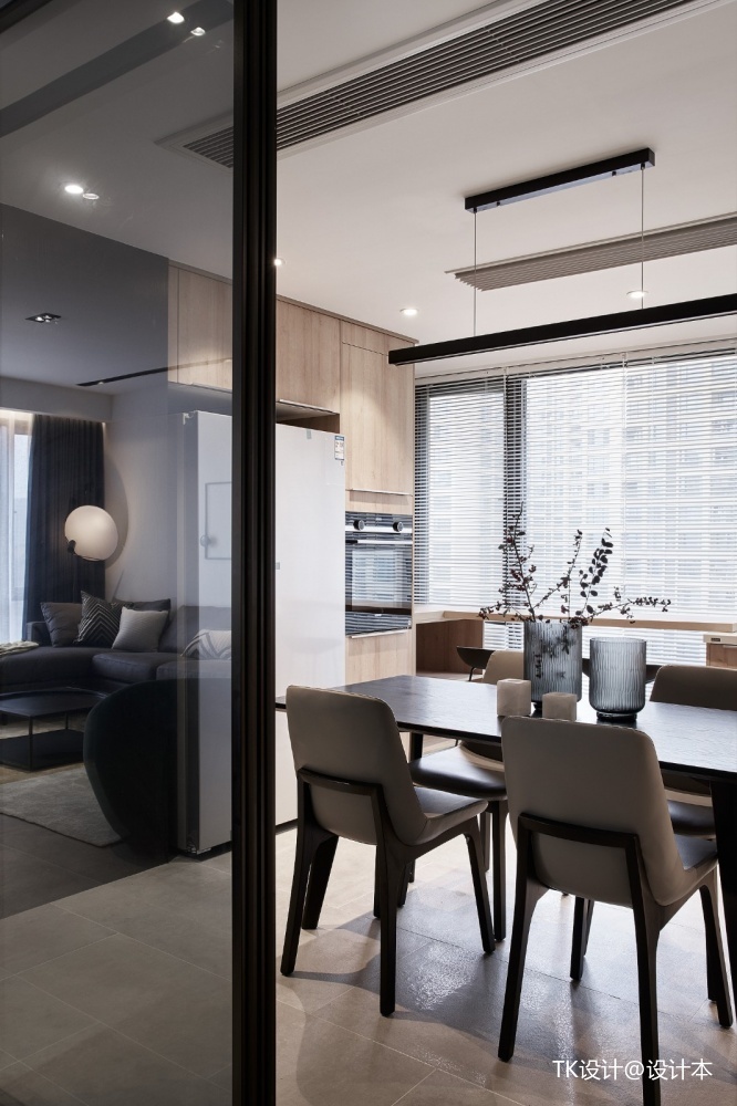 極簡風餐廳實景圖片