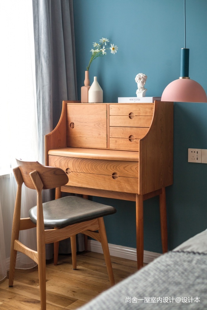 老師的家 | 全面墻書柜客廳+隱形門設計_3752562