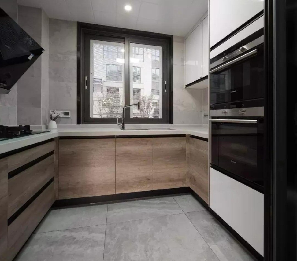 現代風的小別墅，精致的細節與配色17467757