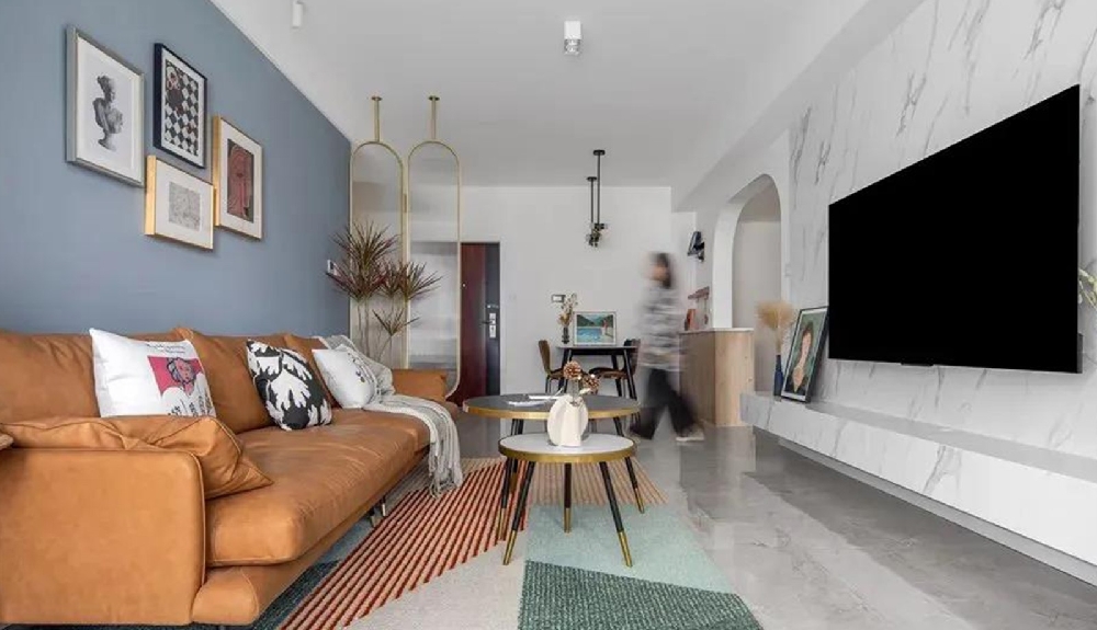 90㎡三居室，雅白大理石電視墻18106343